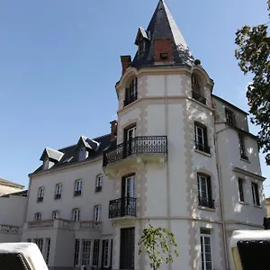 Chateau Les 4 Saisons , Saint-Cirgues-sur-Couze Frankrijk