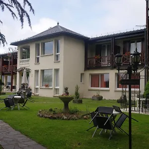 Hostellerie Saint Clement 3*, Vic-sur-Cère Frankrijk